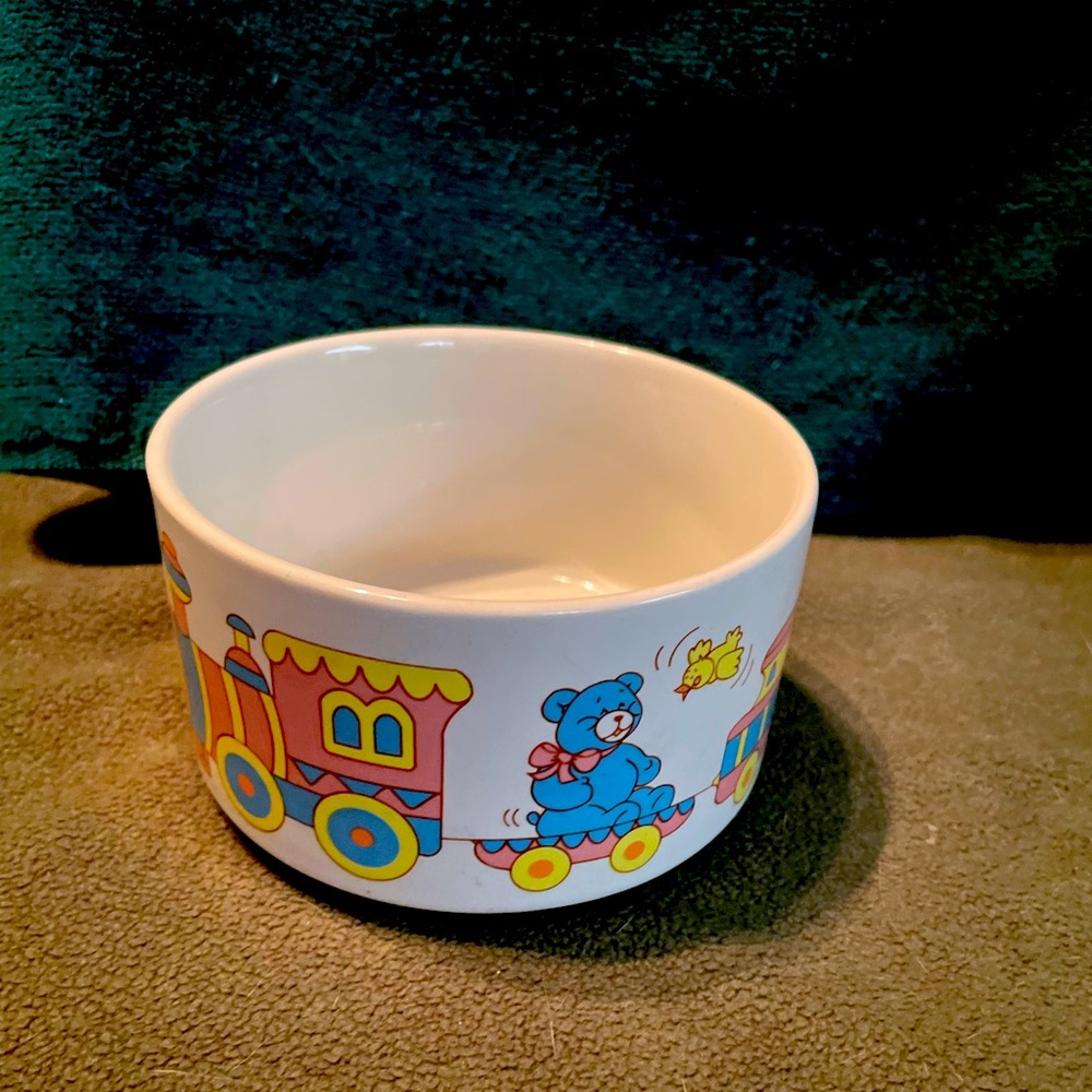 Vintage CMC Inc. Teddy Bear On Train Bowl from 1988